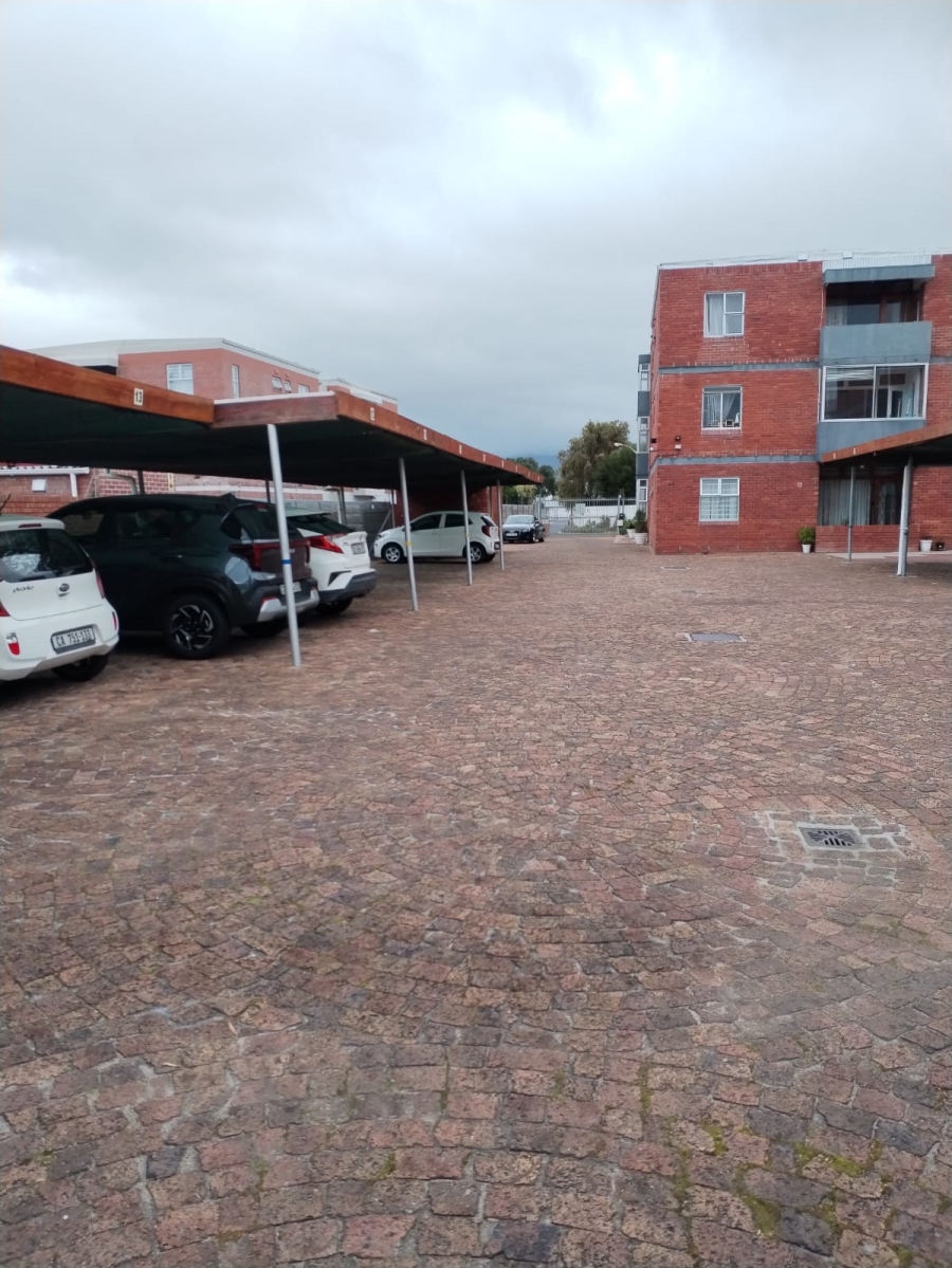 2 Bedroom Property for Sale in Diep River Western Cape